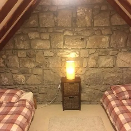 Restored 300yr Old Thatched Tigh Na Ri Rua