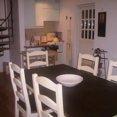 Restored 300yr Old Thatched Tigh Na Ri Rua *